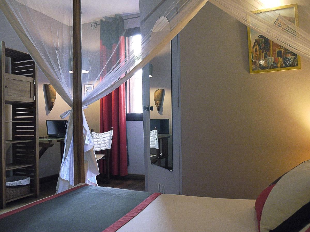 Hotel Sakamanga Antananarivo Luaran gambar